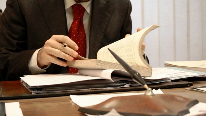 С 2013 года мужчина обратился к Совету за адвокатом 900 раз. Фото: minipedia.org.ua.