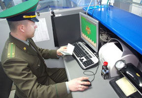 Сотрудники ПП запретили пересечь границу 2 тыс. человек.