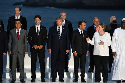 Трамп поссорился с лидерами стран-участниц саммита G7 из-за вопроса о возвращении России. 
