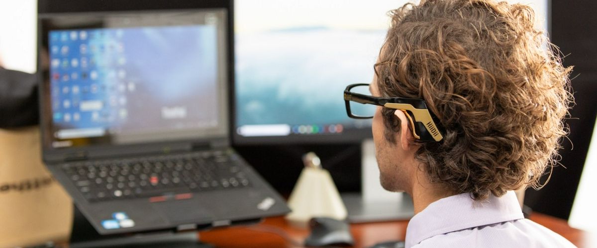Умные очки HiiDii Glasses заменят компьютерную мышь.