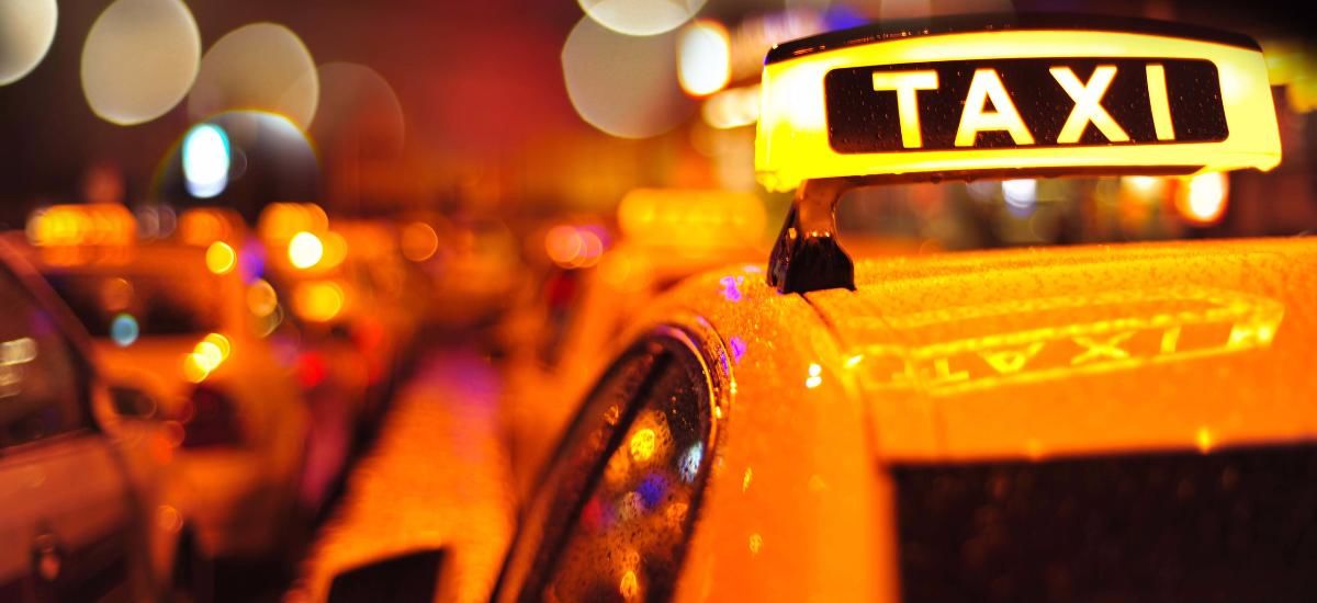 В ночь на 10 декабря 2016 года подозреваемый сел в такси в районе Чокана и попросил отвезти его в район Ботаника. 
