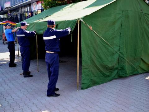 Cod galben în weekend: Numărul corturilor anticaniculă, dublat