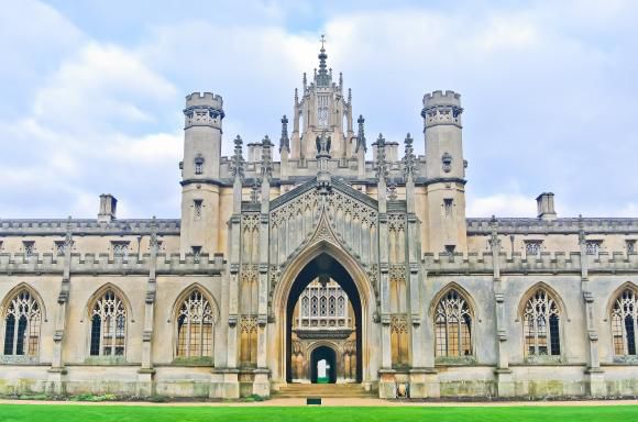 Cum a ajuns un om al străzii în vârstă de 52 de ani student la Universitatea Cambridge