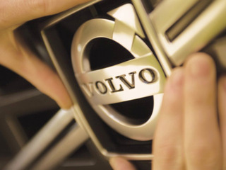 Почти половина дилеров марки Volvo в Китае подтасовывали данные продаж с целью получения премий. 