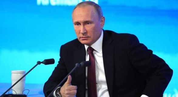 Vladimir Putin a criticat, de asemenea, administraţia americană. 