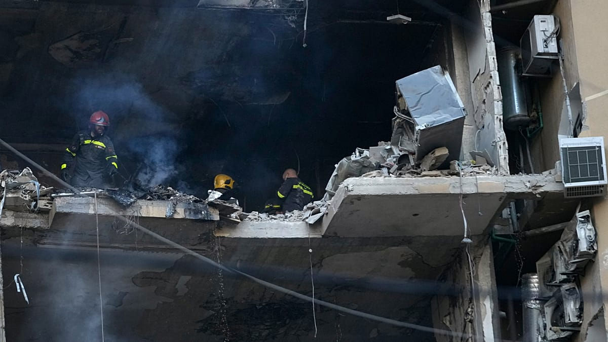 Израиль ударил по центру Бейрута: есть погибшие.