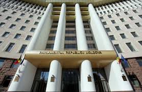 Parlamentul Republicii Moldova transmite sincere condoleanțe României. Foto: diez.md
