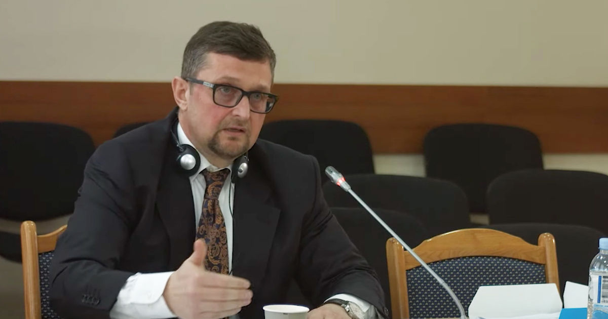 Претендент на должность члена ВСМ Александр Ротарь не прошел аттестацию.