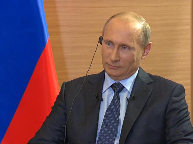 Позиция Путина вытекает из утверждения, что в Киеве произошел "неконституционный переворот", который поддержали страны Запада, соответственно, входящие в НАТО.