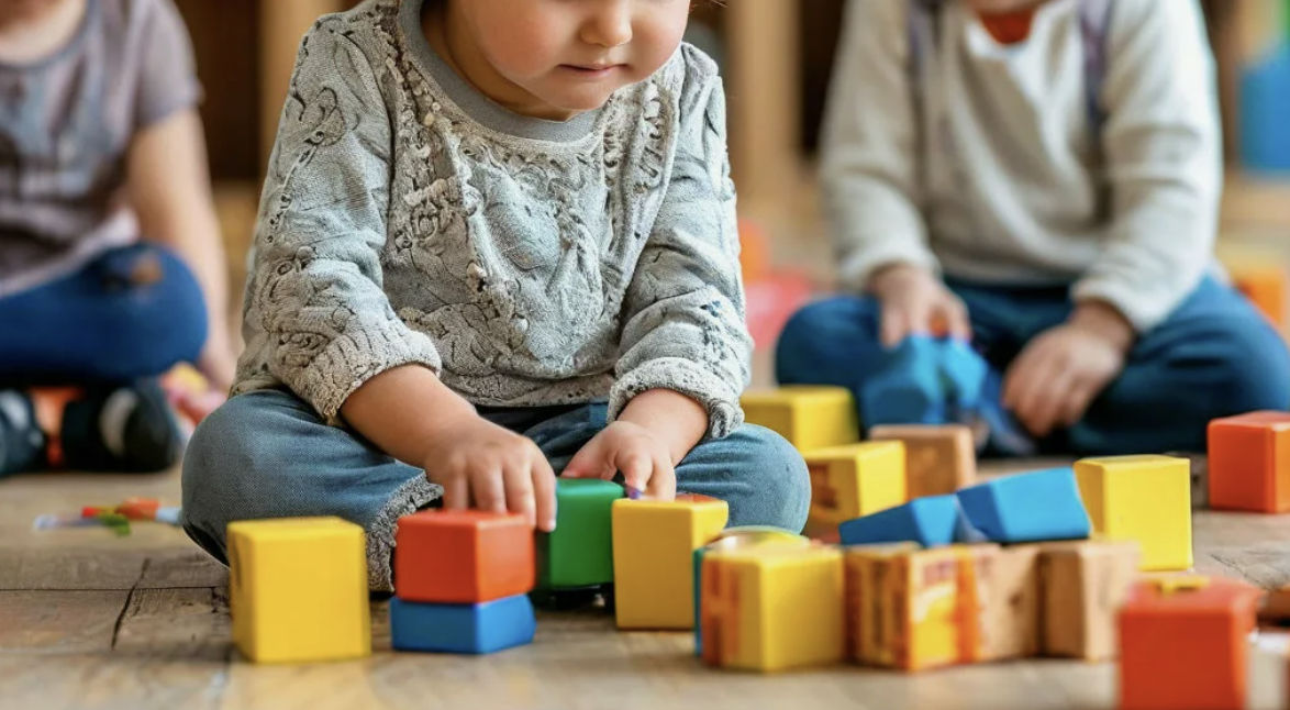 Reacția Direcției Educație Chișinău la un caz de abuz asupra unui copil într-o grădiniță.