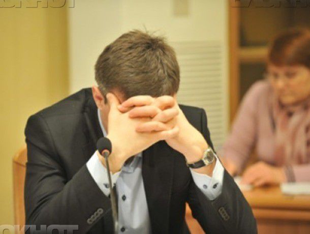 Сбор подписей за отставку Дорина Киртоакэ начался 11 мая.