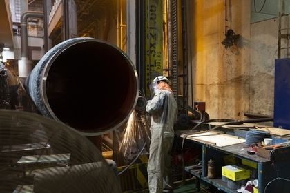 Газопровод планируется запустить в эксплуатацию в 2022 году, тогда же закончится контракт на поставку российского газа.