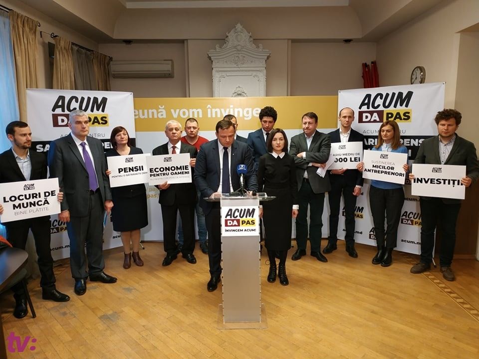 ACUM DA PAS представили список из 55 кандитатов.