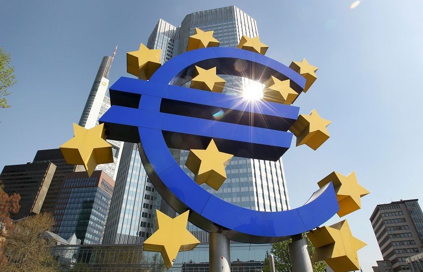 Экономика еврозоны в 2020 году может сократиться на 10% из-за коронавируса.