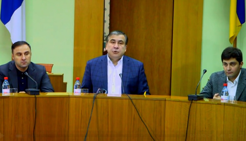 Саакашвили обнаружил, что вместо начальника областного подразделения СБУ в зале присутствует его первый заместитель.