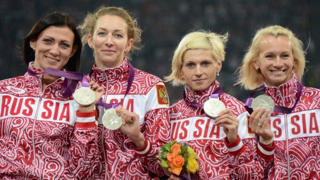 За команду в эстафете выступали Юлия Гущина, Татьяна Фирова, Наталья Антюх, Анастасия Капачинская и Наталья Назарова.