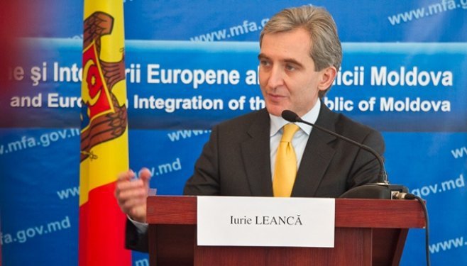 Leancă însă nu a negat dreptul comuniştilor de a înainta moţiuni, doar că, spune acesta, o moţiune trebuie să aibă la bază şi fapte.