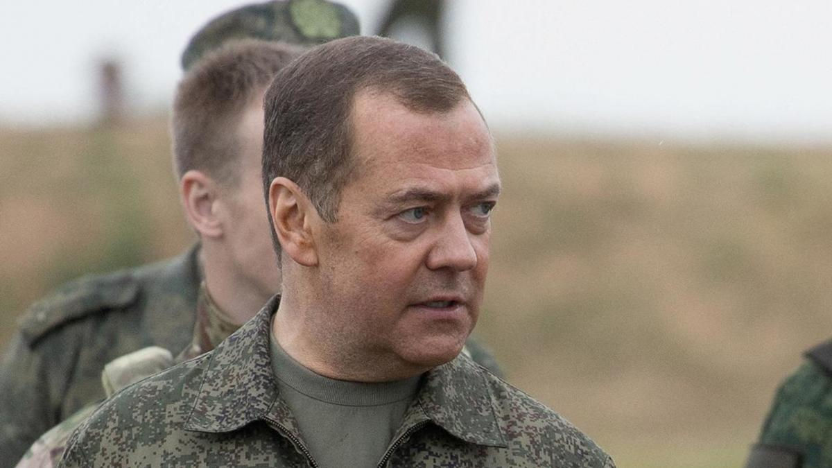 Зампред Совета Безопасности России Дмитрий Медведев.