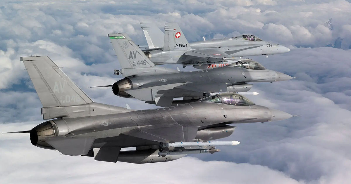 Elveția și Italia vor efectua exerciții militare la care vor participa avioane de luptă americane.