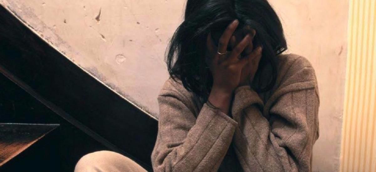 Un bărbat și-ar fi agresat sexual cumnata de doar 18 ani, venită la muncă în Italia. 