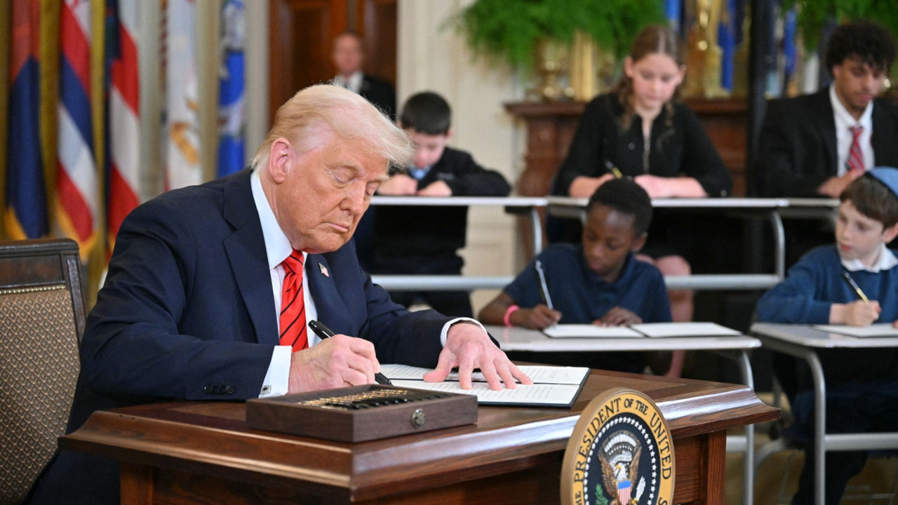 Трамп начал процесс ликвидации Министерства образования США.