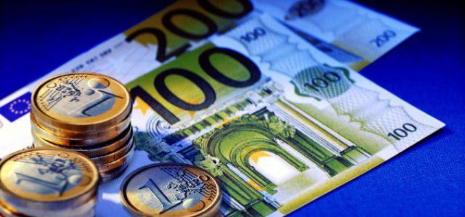 Ранее парламенты всех стран еврозоны одобрили €86 млрд Греции.