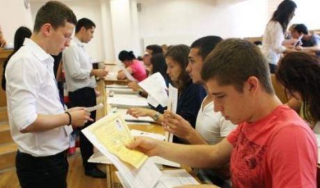 Начался второй этап приема в профтехучилища страны.