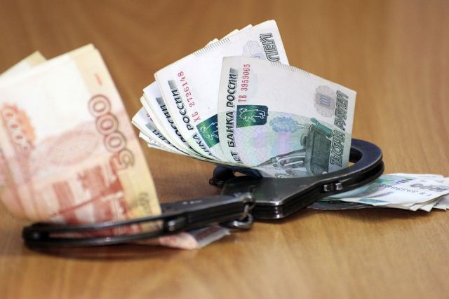 В Воронежской области осудили молдаванина, пытавшегося откупить торговца людьми.