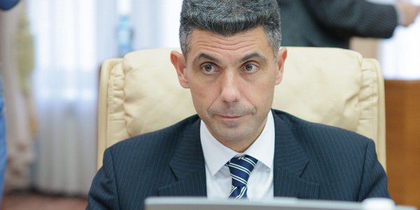 Бриде: Правительству крайне тяжело найти инвесторов.