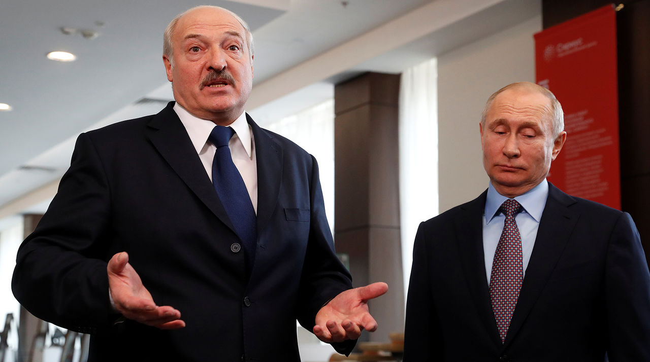 Лукашенко заявил, что в их отношениях с Путиным ничего "не искрит".
