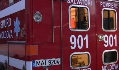 Un bebeluş de doar trei zile a avut nevoie de intervenţia unui echipaj SMURD având complicaţii după ce s-a născut. Foto: dse.md