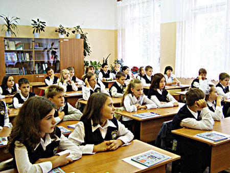 Пока не известно, когда пройдет конкурс на должность нового директора.
