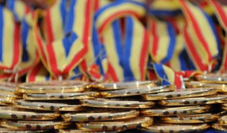 În 2014, elevii din Moldova au cucerit  25 de medalii, dintre care una de aur, 2 de argint şi 22 de bronz.