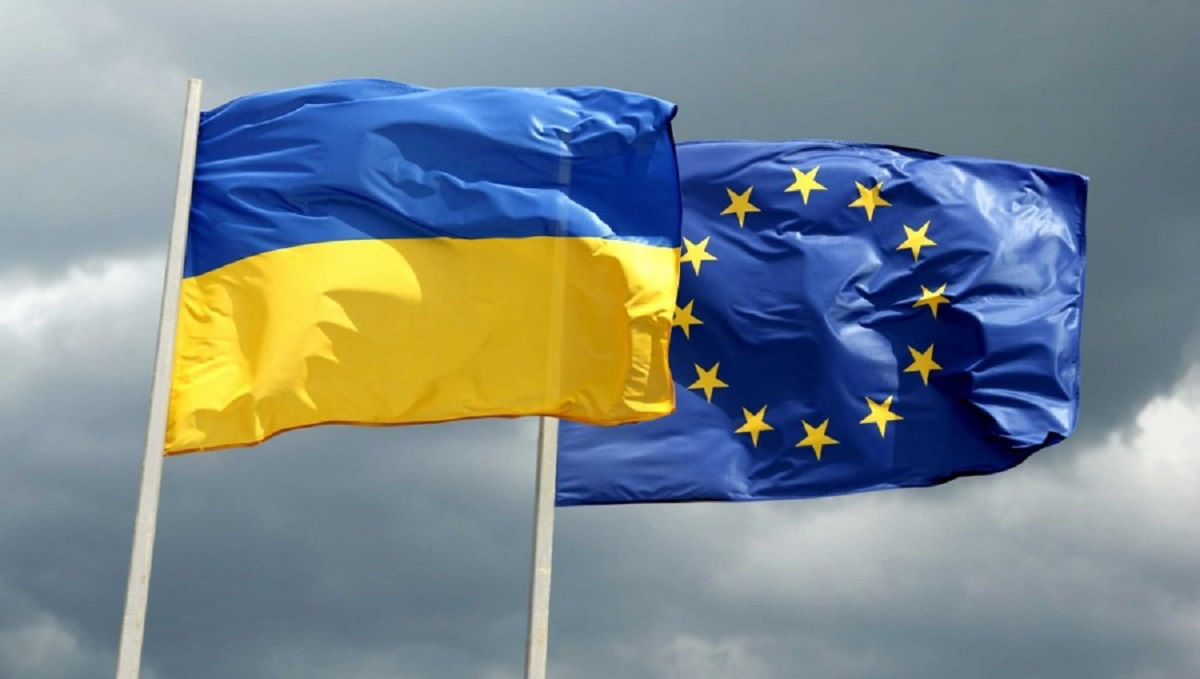 ЕС предоставит Украине первый миллиард на восстановление после войны.