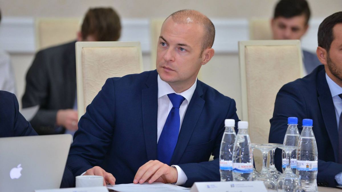 Директор Агентства по лекарствам и медицинским изделиям Еремей Присяжнюк. 