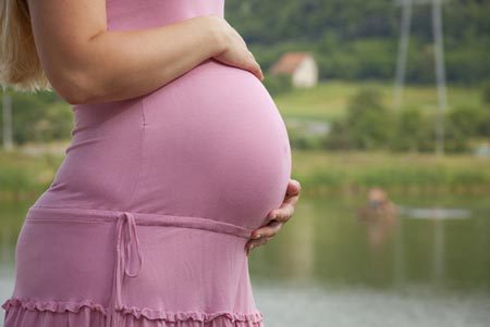 Отцом ребенка 12-летней девочки из Хынчештского района, по словам ее родных, является парень 25 лет.