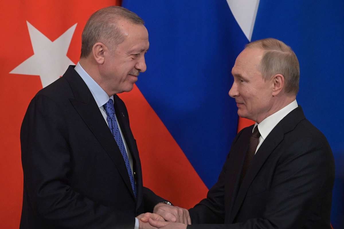 Путин с Эрдоганом могут встретиться в России, а не в Турции.