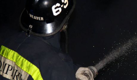 Un incendiu a izbucnit în această dimineaţă într-o casă de pe strada Vasile Alecsandri din capitală.