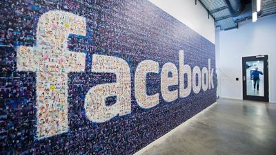 Чистая прибыль Facebook за первый квартал 2016 года выросла почти втрое.