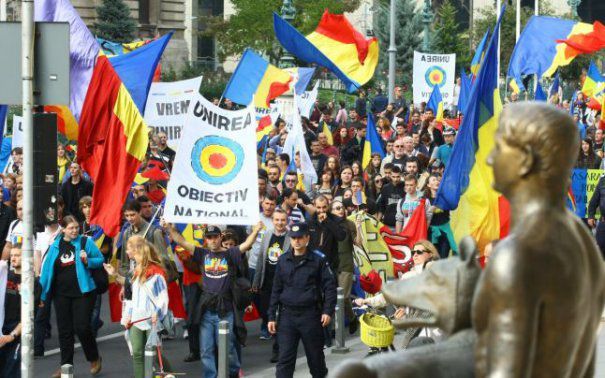 Curg gârlă. Cea de-a 17-a localitate a semnat declarația de Unire. Foto: oficial.md
