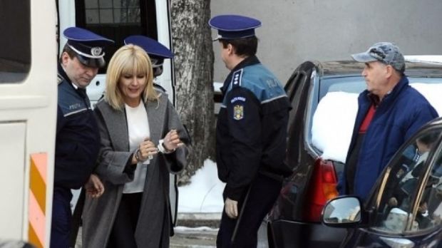 Şedinţa de judecată a avut loc ieri, dar instanţa a avut nevoie de timp pentru a analiza rechizitoriul.