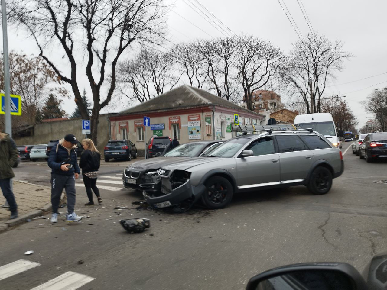 Accident în centrul Chișinăului: O pasageră, rănită.