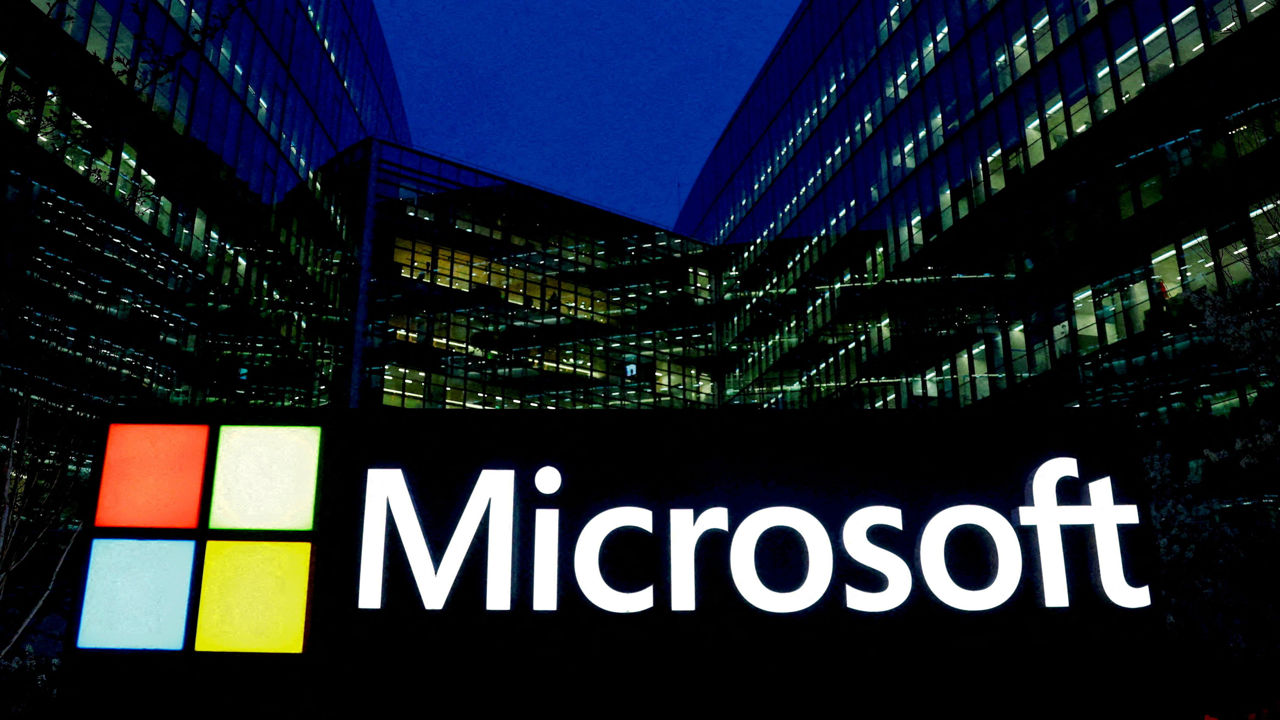 Microsoft va investi trei miliarde de dolari în India pentru a extinde capacitățile IA și ale tehnologiilor cloud.