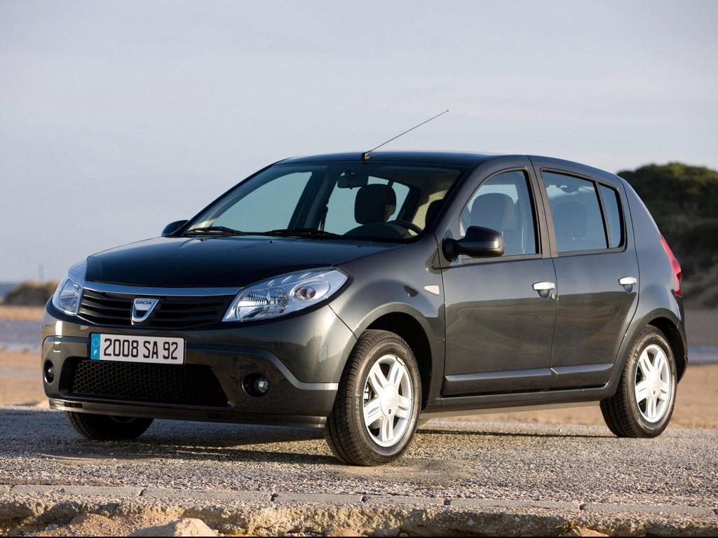 Наиболее популярной маркой автомобиля в Молдове остается Dacia. Фото: rentandycar.ro.