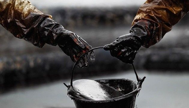 В 2020 году спрос на нефть может не вырасти вообще, сообщает Bloomberg.