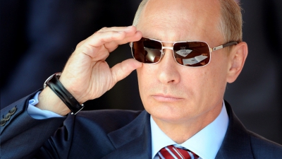 În 2011, Connors a terminat un alt studiu pentru Net Assessment despre interacţiunile dintre Putin şi Medvedev.