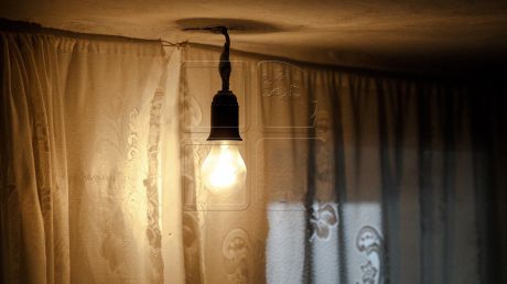 Energia electrică ar putea fi şi mai scumpă. Foto: publika.md