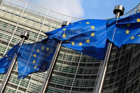 Евросоюз оставил в силе эмбарго на поставки оружия и спецтехники в Белоруссию.