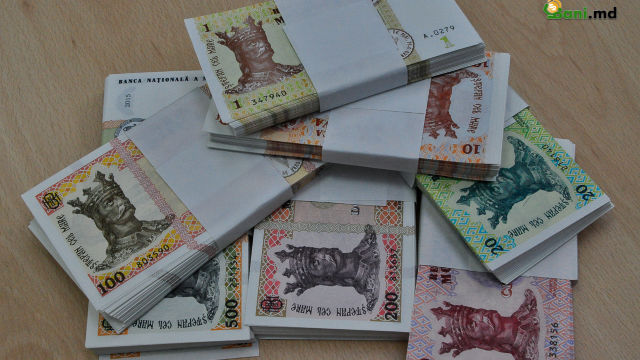Plata sumelor indexate deponenților care au avut depuneri bănești la BEM, continuă. Foto: bani.md