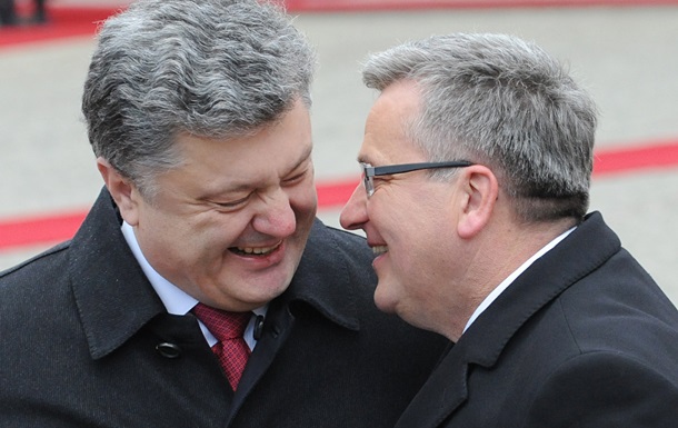 Ранее Коморовский заявил о готовности страны помогать Украине вооружением.